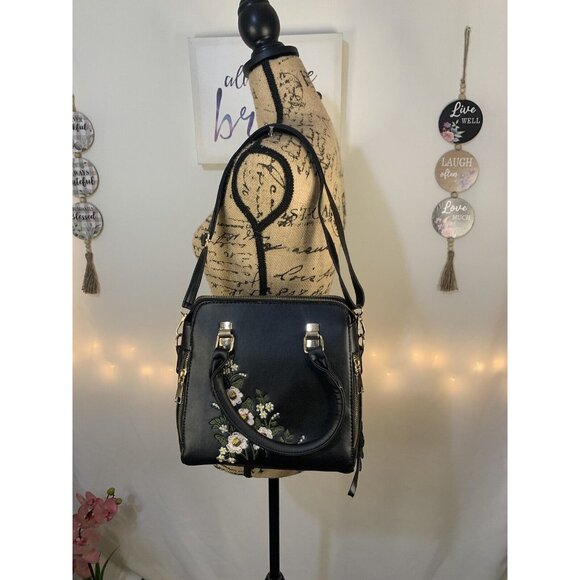 (14)Shoulders bag womens midium size black color - Picture 10 of 10